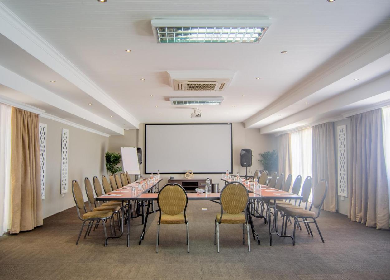 Ruslamere Hotel And Conference Centre Durbanville Eksteriør bilde